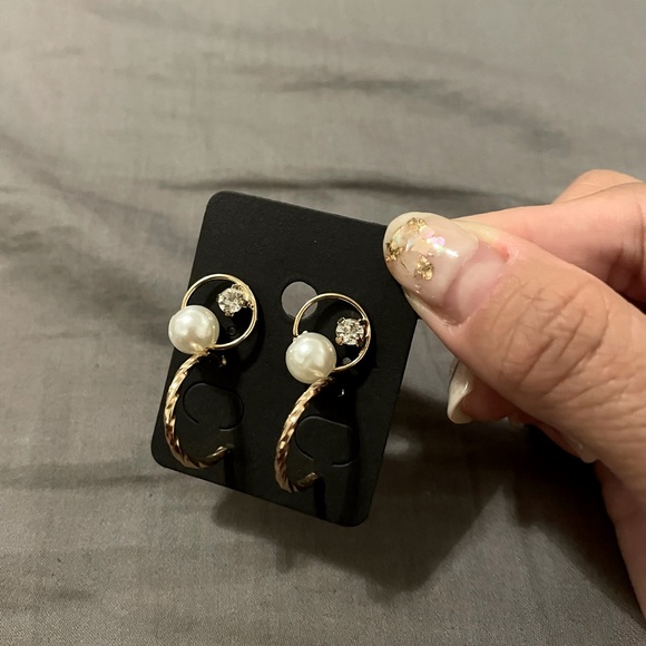 2-Pair Elegance Studs and Mini Gold Hoop Earrings Set - Picture 2 of 3